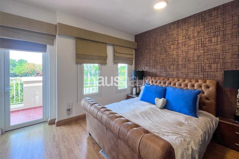 Villa te huur in The Springs, Dubai, VAE 2 slaapkamers, 158 vr.m., nr 626687 - foto 4