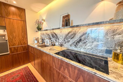 Apartment in Jumeirah Lake Towers, Dubai, UAE 1 bedroom, 84 sq.m. № 625312 - photo 2