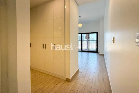 Apartamento para arrendamento em Jumeirah Golf Estates, Dubai, EAU 3 quartos, 167 m2 № 626908 - foto 9