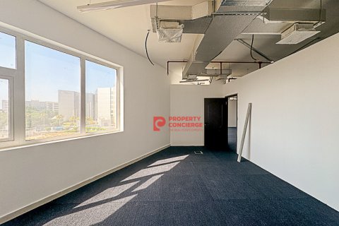 Üürile anda kontor asukohaga Dubai Investment Park, AÜE: 162 m² Nr 542176 - pilt 12