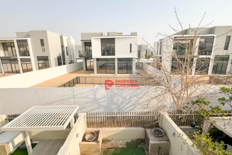 Radhus i Al Furjan, Dubai, UAE 3 sovrum, 152 kvm Nr. 542177