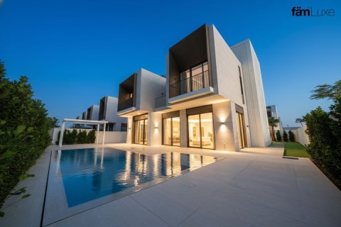 Villa em Dubai Hills Estate, Dubai, EAU 5 quartos, 660 m2 № 577961