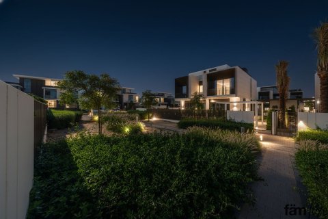 Villa en alquiler en Dubai Hills Estate, Dubai, EAU 5 dormitorios, 660 m2 № 577961 - foto 5