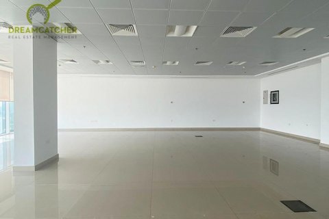 Bureau à louer à Ras Al Khaimah, EAU 185.8 m2 № 588815 - photo 10