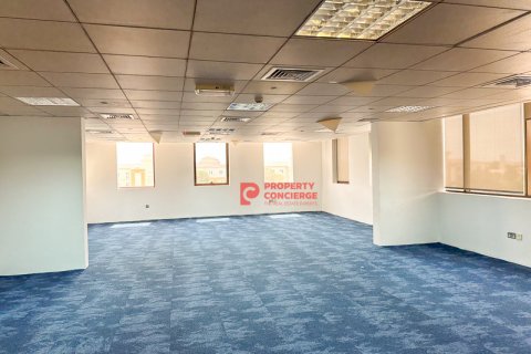 Büroraum zur Miete in Dubai Investment Park, Dubai, VAE 1858 m2 Nr. 542251 - Foto 15