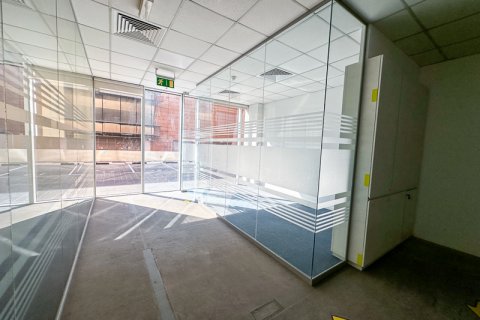 Biuro do wynajęcia w Dubai Investment Park, Dubai, ZEA 222 mkw., nr 542249 - zdjęcie 3