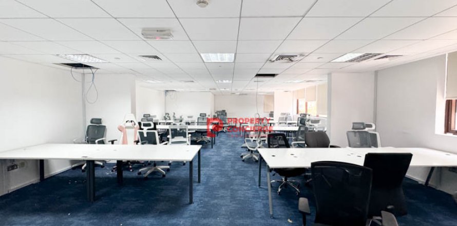 阿联酋 Dubai Dubai Investment Park 写字楼  104 平方米 , 编号 542252
