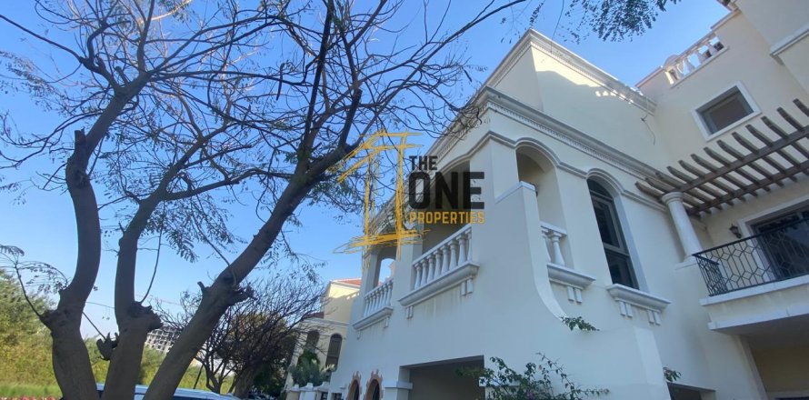 Βίλα σε Al Hamra Village, Ras Al Khaimah, ΗΑΕ 4 υπνοδωμάτια, 249.9 τ.μ. Αρ. 584070