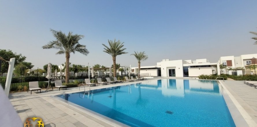 Kuća u nizu u Dubai Land, UAE 180.51 m2, 3 spavaćih soba Br. 499715