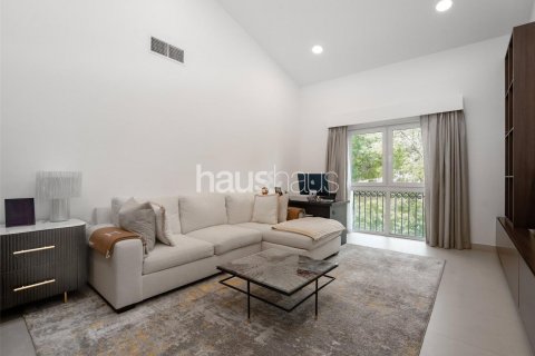 Villa til salg i Dubai Investment Park, Dubai, UAE 6 soveværelser, 674 kvm № 625395 - foto 17