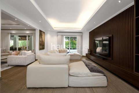 Villa til salg i Dubai Investment Park, Dubai, UAE 6 soveværelser, 674 kvm № 625395 - foto 4