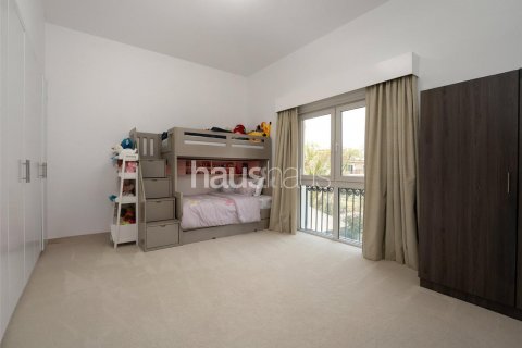 Villa til salg i Dubai Investment Park, Dubai, UAE 6 soveværelser, 674 kvm № 625395 - foto 12