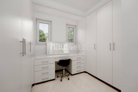 Villa til salg i Dubai Investment Park, Dubai, UAE 6 soveværelser, 674 kvm № 625395 - foto 23