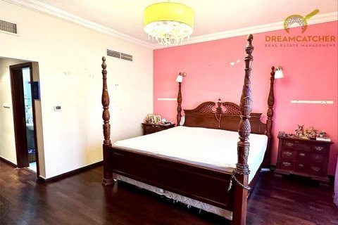Villa itt: Al Hamra Village, Ras Al Khaimah, EAE, 5 hálószoba, 626.5 m², azonosító: 588436 - fénykép 16