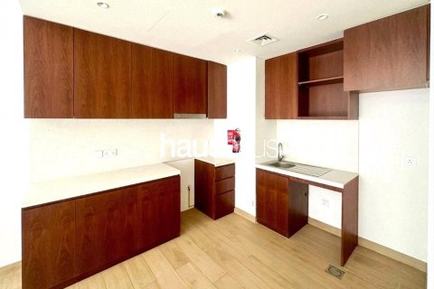 Jumeirah, Dubai, UAE의 판매용 아파트 침실 1개, 75제곱미터 번호 626040 - 사진 2