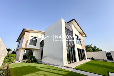 Huvila Abu Dhabi, Arabiemiraatit 5 makuuhuonetta, 537 m2 № 619408
