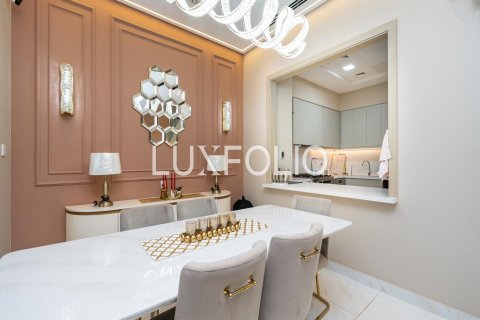 Māja Al Furjan, Dubaijā, AAE 3 istabas, 255 m2 Nr. 627406 - attēls 2