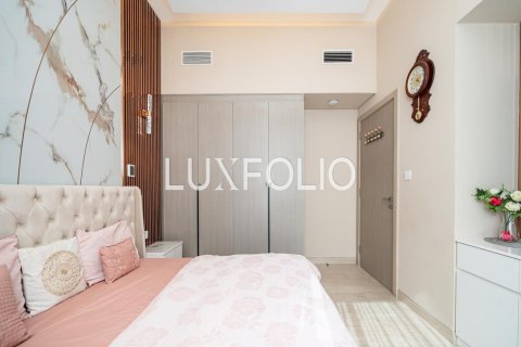Māja Al Furjan, Dubaijā, AAE 3 istabas, 255 m2 Nr. 627406 - attēls 15