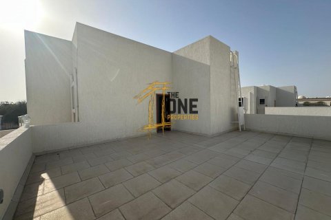 Vila di Seih Al Uraibi, Ras Al Khaimah, UAE 7 bilik tidur, 557.4 meter persegi № 578489 - foto 11