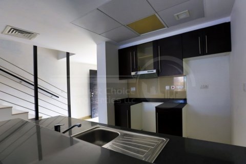 Villa te huur in Al Reef, Abu Dhabi, VAE 3 slaapkamers, 225.2 vr.m., nr 410432 - foto 6