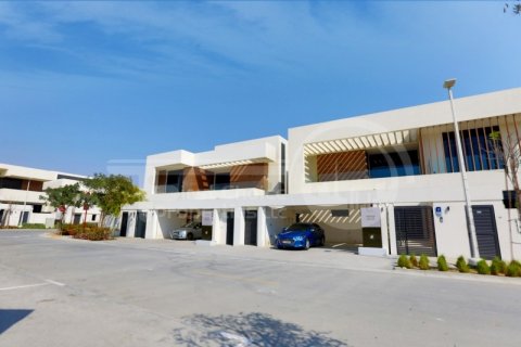 阿联酋 Abu Dhabi Yas Island 别墅  4 卧, 445 平方米 , 编号 410430