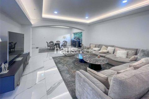Vila di Meadows, Dubai, UAE 4 bilik tidur, 381 meter persegi № 626690