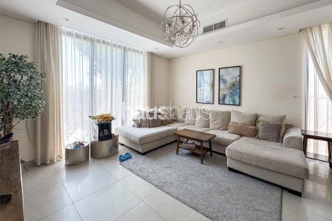 Māja Motor City, Dubaijā, AAE 4 istabas, 315 m2 Nr. 626760 - attēls 7