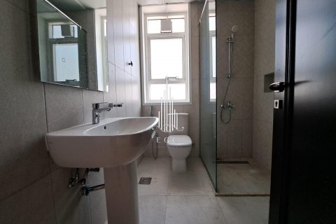 Villa itt: Airport Road, Abu Dhabi, EAE, 3 hálószoba, 236.4 m², azonosító: 533244 - fénykép 15