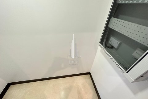 Apartment sa The Marina, Abu Dhabi, UAE 1 silid-tulugan, 91.8 sq.m. № 535305 - larawan 17