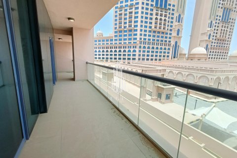 阿联酋 Abu Dhabi The Marina 公寓  2 卧, 181.2 平方米 , 编号 535304