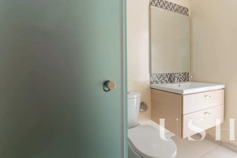 Rumah bandar di DAMAC Hills (Akoya by DAMAC), Dubai, UAE 3 bilik tidur, 257 meter persegi № 621043 - foto 13