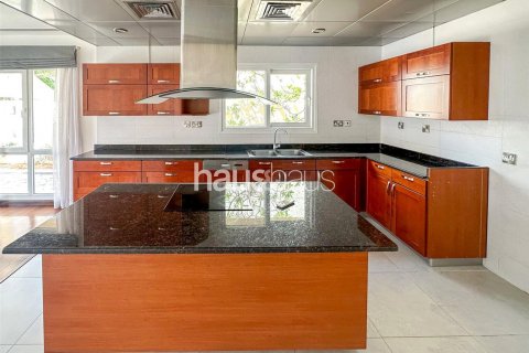 Willa do wynajęcia w Meadows, Dubai, ZEA 5 sypialnie, 540 mkw., nr 626954 - zdjęcie 15