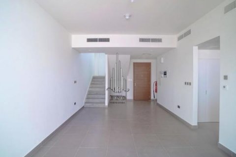 Villetta a schiera in vendita a Yas Island, Abu Dhabi, EAU 3 camere da letto, 166.4 mq. № 547193 - foto 15