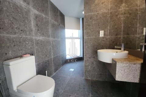 Apartment sa Al Reem Island, Abu Dhabi, UAE 3 silid-tulugan, 167.2 sq.m. № 536883 - larawan 17