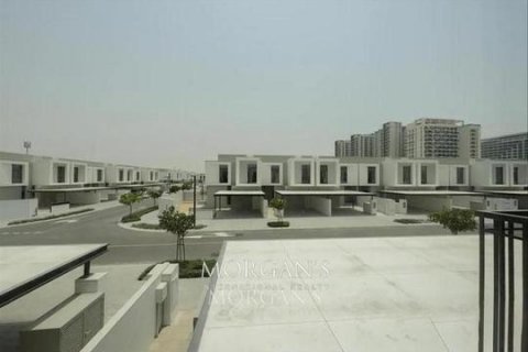 Városi lakóépület itt: Al Furjan, Dubai, EAE, 3 hálószoba, 263.5 m², azonosító: 544290 - fénykép 11