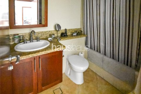 Apartament në The Views, Dubai, Emiratet e Bashkuara Arabe 2 dhoma gjumi, 147 m2. № 626547 - Foto 7