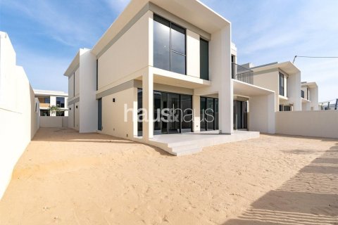 Villa à Tilal Al Ghaf, Dubai, EAU: 5 chambres, 518 m2 № 626544
