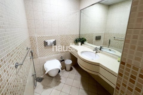 Apartamento en alquiler en Dubai Marina, Dubai, EAU 3 dormitorios, 140 m2 № 627214 - foto 8