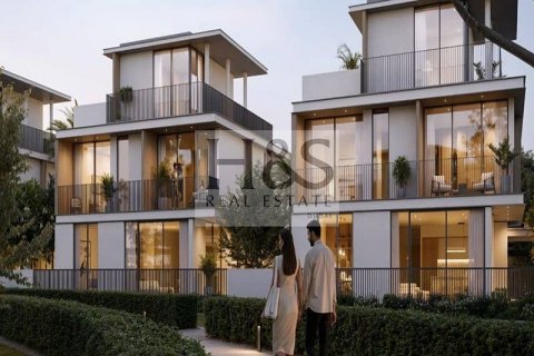 Villa en venta en Dubai Investment Park, Dubai, EAU 4 dormitorios, 341 m2 № 628538 - foto 2