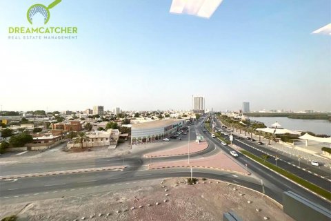 Oficina en alquiler en Ras Al Khaimah, EAU 185.8 m2 № 588519 - foto 15