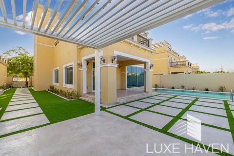 Villa i Jumeirah Park, Dubai, Emiratene 4 soverom, 385.92 kvm nr. 413592