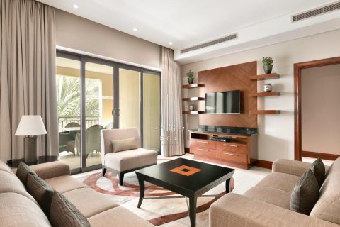 Apartment til leje i Al Maqtaa, Abu Dhabi, UAE 3 soveværelser, 137.5 kvm № 577767 - foto 4