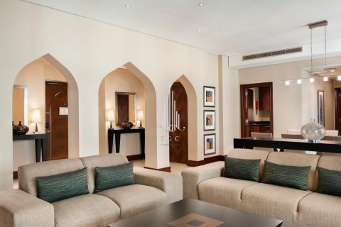 Apartment til leje i Al Maqtaa, Abu Dhabi, UAE 3 soveværelser, 137.5 kvm № 577767 - foto 3
