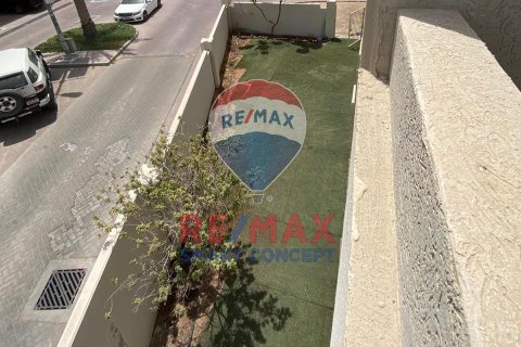 Vila v Al Reef, Abu Dhabi, SAE 4 ložnice, 180.2 m² Č.: 580475 - fotografie 2