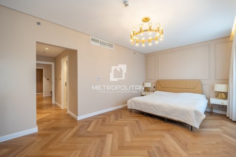 Huoneisto Palm Jumeirah, Dubai, Arabiemiraatit 4 makuuhuonetta, 312 m2 № 593820 - kuva 22