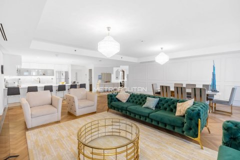 آپارتمان در Palm Jumeirah، Dubai ، امارات متحده عربی 4 خوابه ، 312 متر مربع.  شماره 593820
