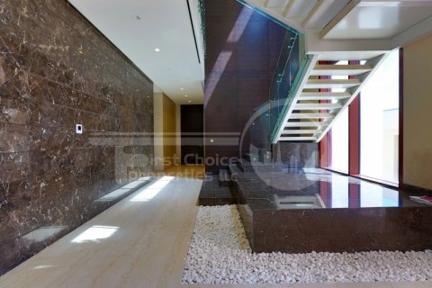 Vila di Saadiyat Island, Abu Dhabi, UAE 6 bilik tidur, 848.9 meter persegi № 407702 - foto 7