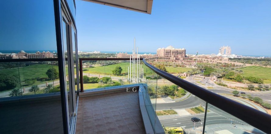 Квартира в Al Khalidiya, Абу-Даби, ОАЭ 2 спальни, 102м2 № 572789