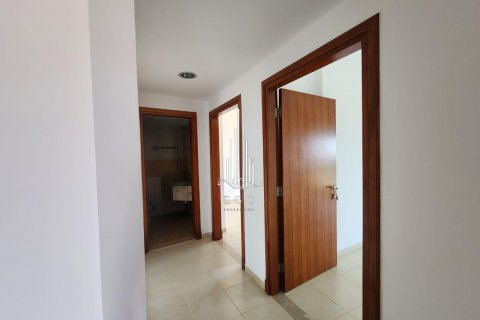 Снять в аренду квартиру в Al Khalidiya, Абу-Даби, ОАЭ 2 спальни, 102м2, № 572789 - фото 15