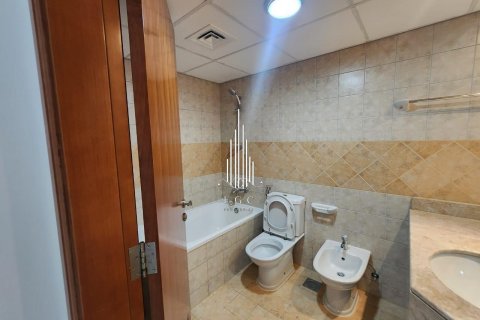 Снять в аренду квартиру в Al Khalidiya, Абу-Даби, ОАЭ 2 спальни, 102м2, № 572789 - фото 11